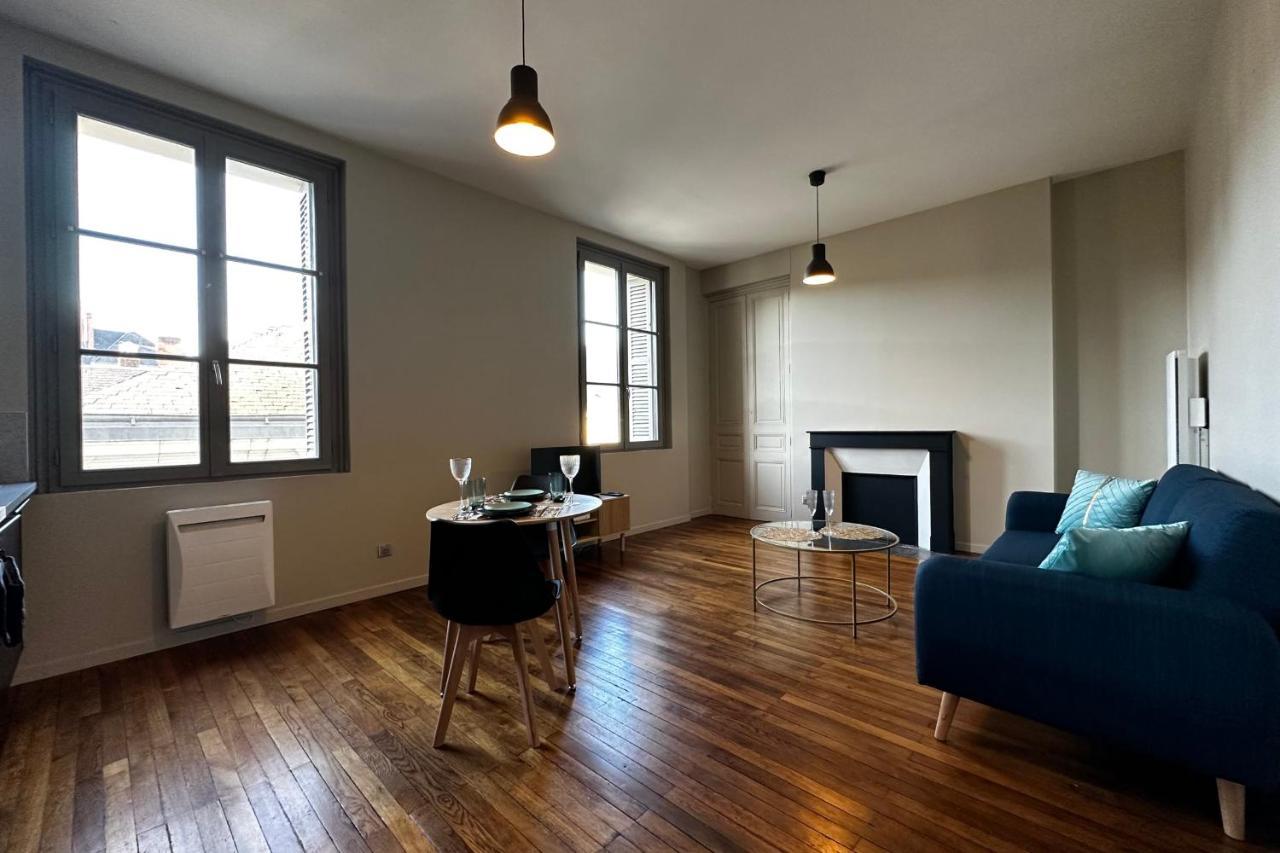 Le Magistral Beautiful One-Bedroom Apartment In The Historic Heart Of Tours Exterior foto