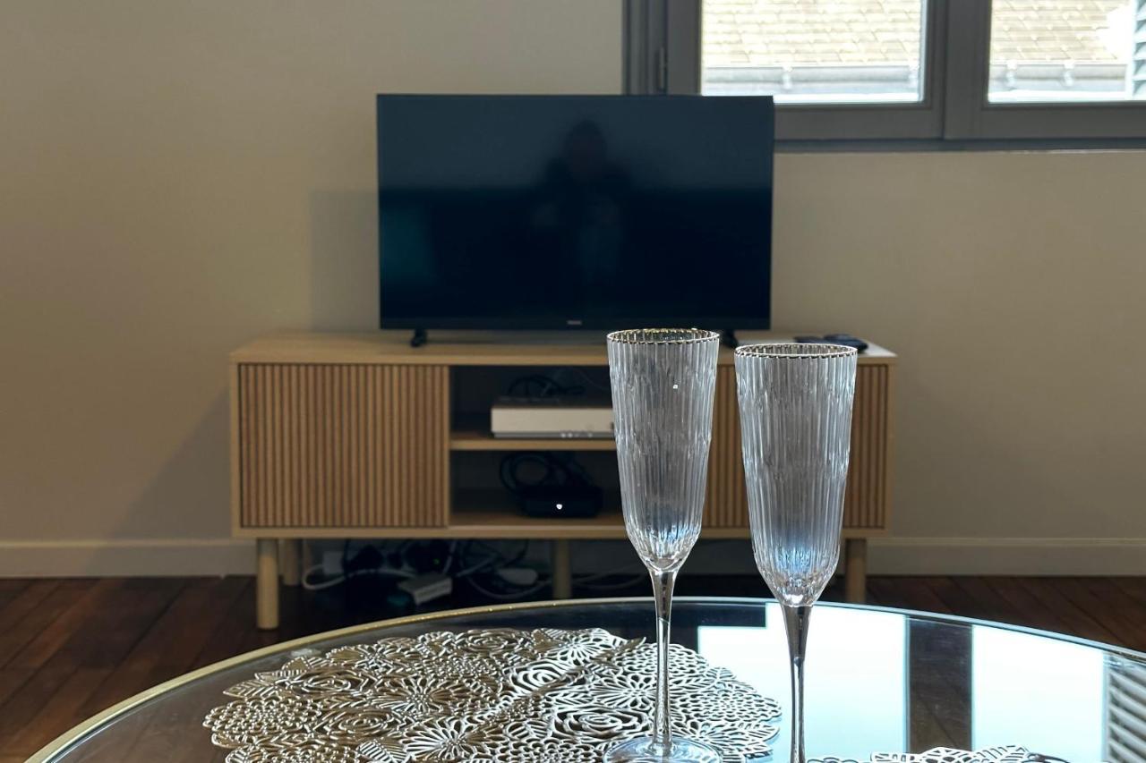 Le Magistral Beautiful One-Bedroom Apartment In The Historic Heart Of Tours Exterior foto